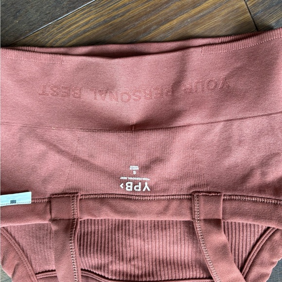 Abercrombie YPB Women's Ribbed Rust Bralette sports bra - Picture 5 of 6